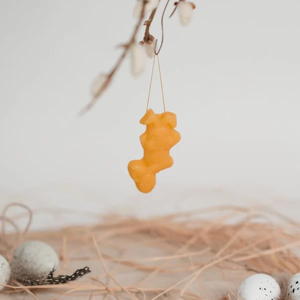 Anhaenger-Osterhase-liegend