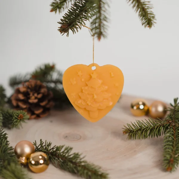 Herzanhaenger-Weihnachtsbaum
