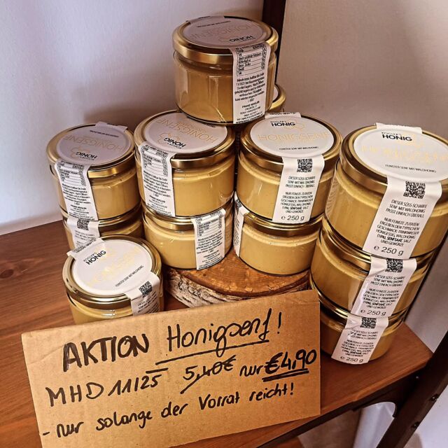 Aktion !!!!
Honigsenf im Selbstbedienungsladen um €4,90 !!!!Nur  solange der Vorrat dieser Charge reicht ! 
NEU*NEU*NEU*NEU 
FRISCHE Erdnuss KÜRBISSE ! 
Ab sofort im Selbstbedienungsladen erhältlich 🎃
Stöbere auch gerne durch unsere Website ... 
www.koglershonig.at